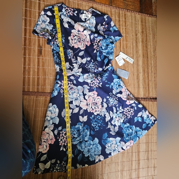 Eliza J- Women's   Navy and Pink Floral Summer Dress SZ 4 NWT. - Picture 4 of 6